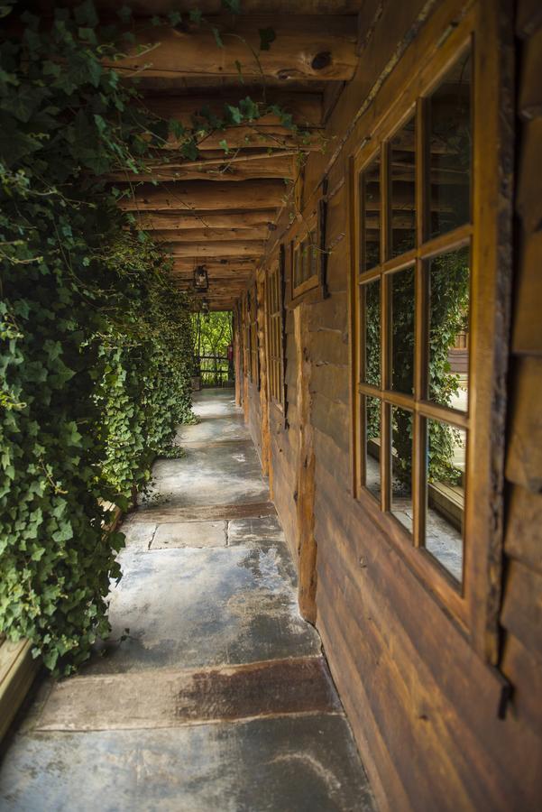 Hotel El Barranco Futaleufú 외부 사진